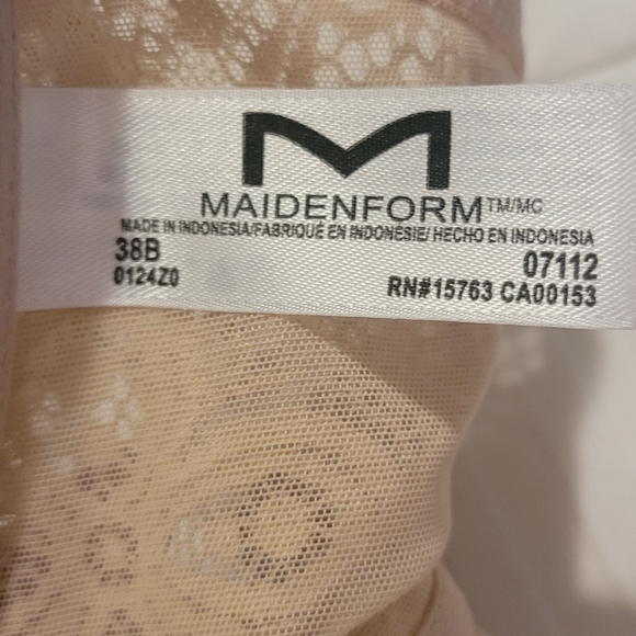 Maidenform Tan Seamless Plunge Bra with Adjustable Straps - Picture 2 of 5